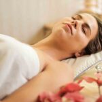 Massagem na vulva? Conheça a chamada massagem yoni!