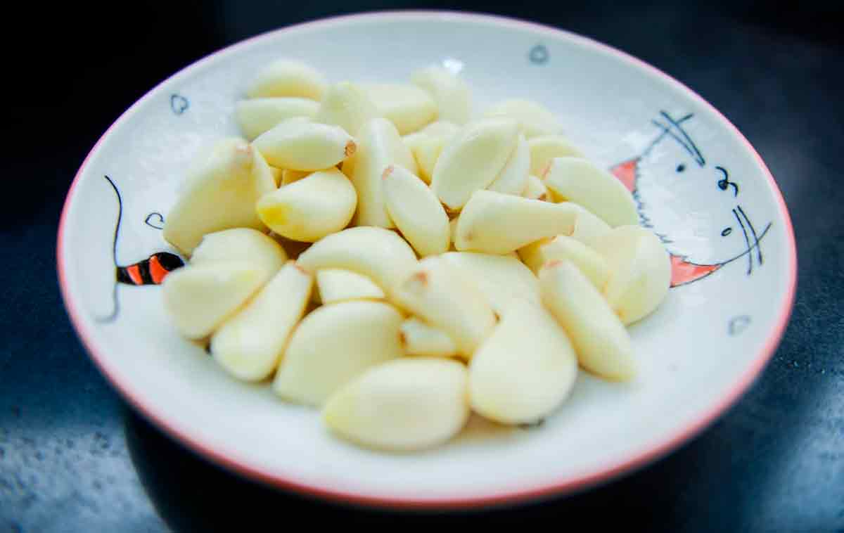Why are women putting garlic in their vagina? Photo: pexels