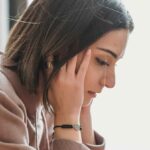 7 razões pelas quais seu xixi está com mau odor