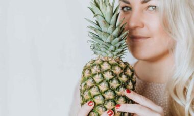 Mito ou verdade: comer abacaxi pode 'adoçar' o gosto da vagina? Foto: Pexels