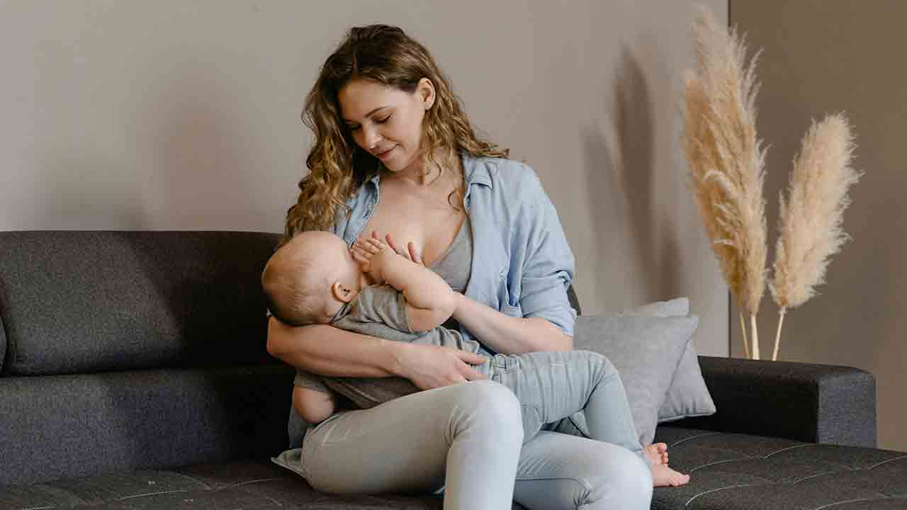 Amamentação: os melhores alimentos para as mães nesse período. Foto: Pexels