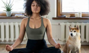 5 hábitos simples que transformam sua saúde mental e seu bem-estar diário