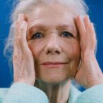 Entenda a 'confusão mental' que acontece durante a menopausa. Foto: pexels