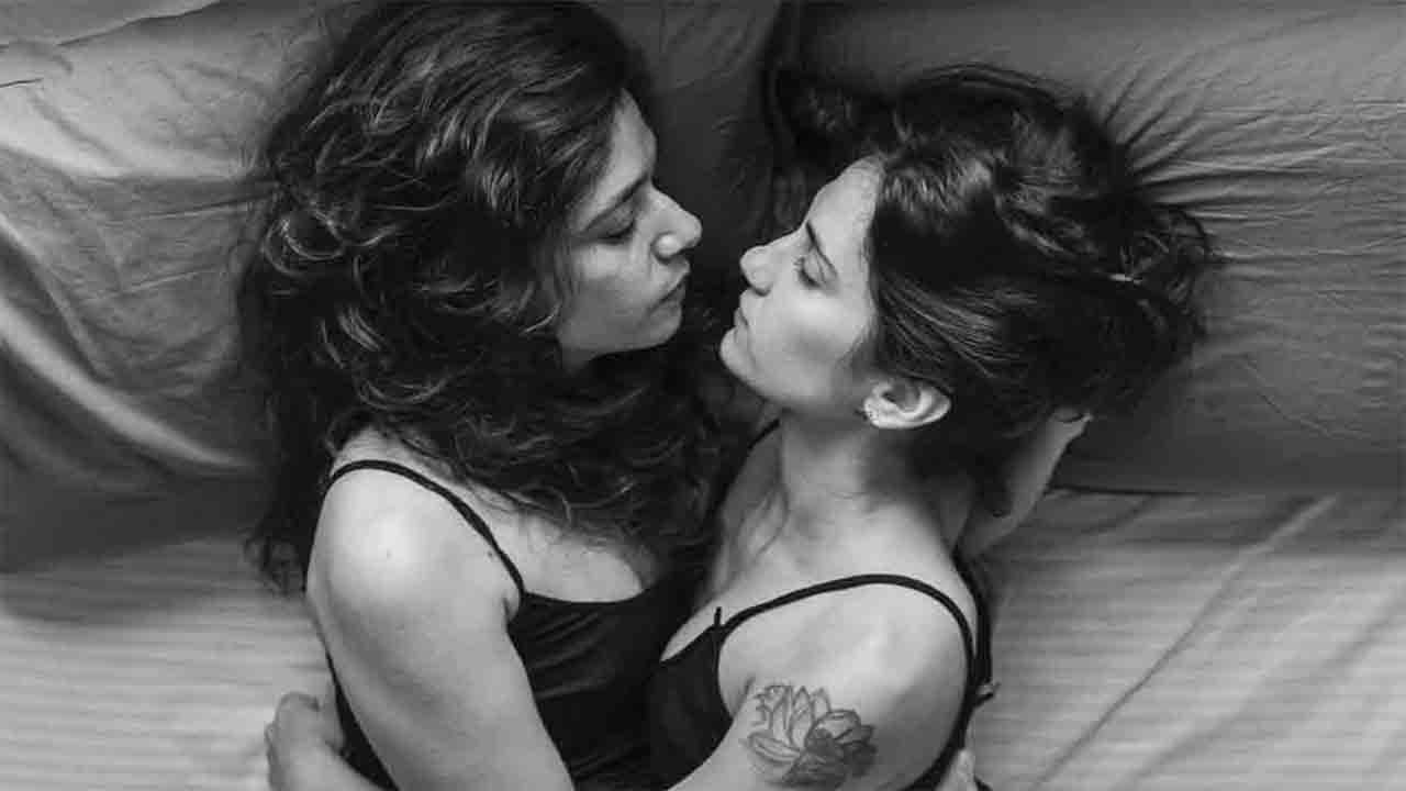 14 melhores posições para o sexo lésbico. Foto: Pexels