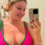 Amy Hart. Instagram @amyhartxo